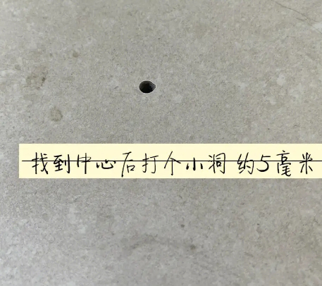 阳东瓷砖空鼓维修公司专业解答在瓷砖铺贴过程中，如果砂料搅拌不均匀，将会带来以下问题